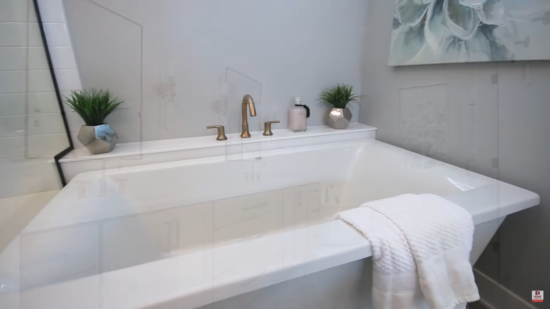 luxary bathtubs